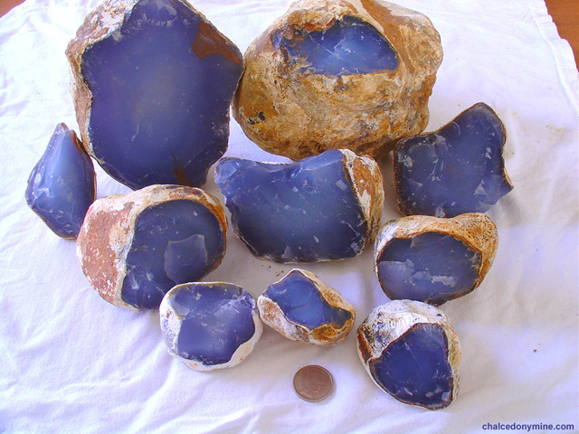blue-chalcedony-small[1].jpg (175.2 KB)